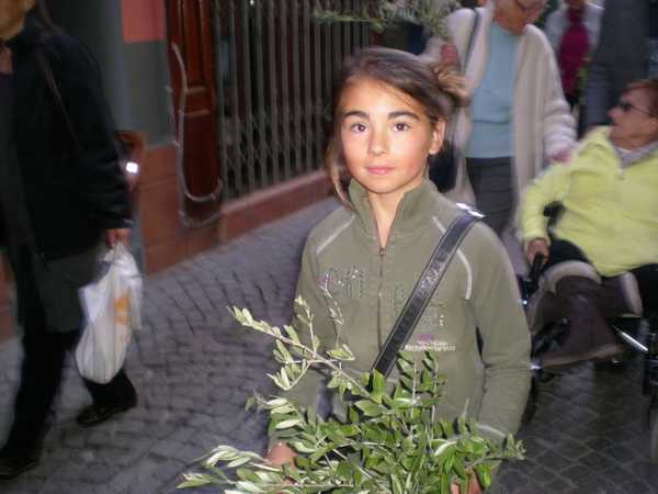 La procession 1.jpg